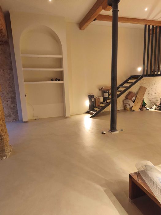 Aplicação+ mão de obra Microcimento.