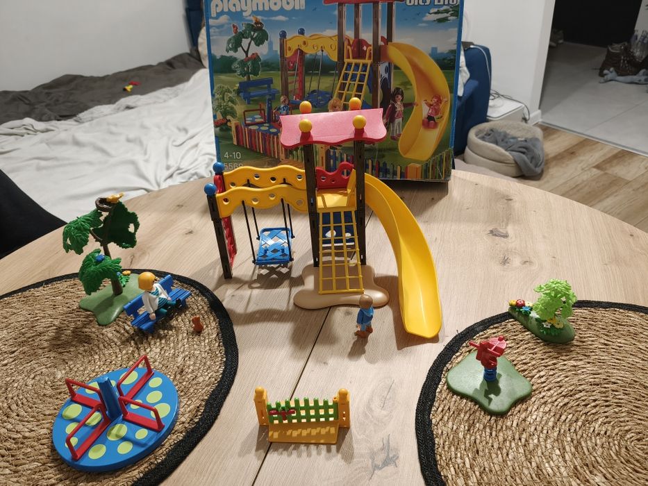 Zestaw klocków Playmobil city life 5568 plac zabaw