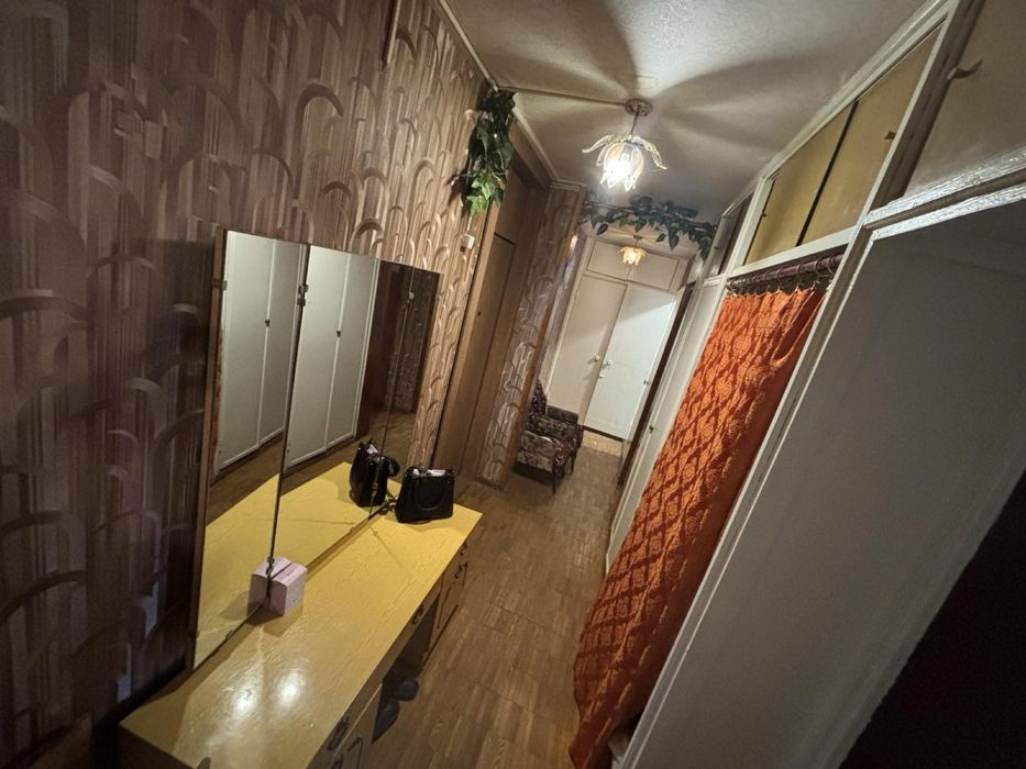 Двокімнатна квартира на Браїлках.