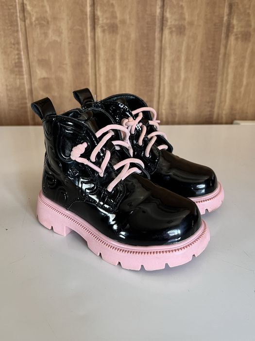 Чобітки весняні для дівчинки