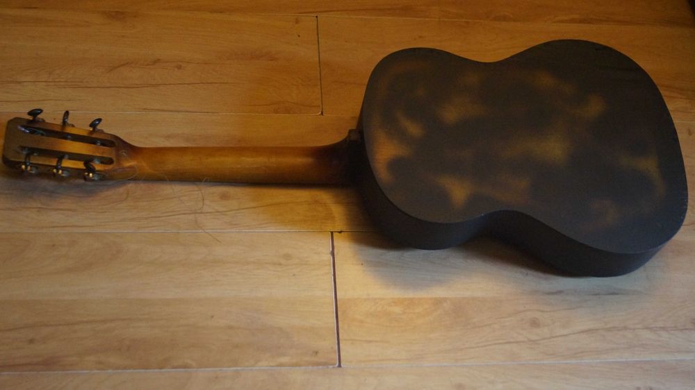 Gitara drewniana PRL sprawna
