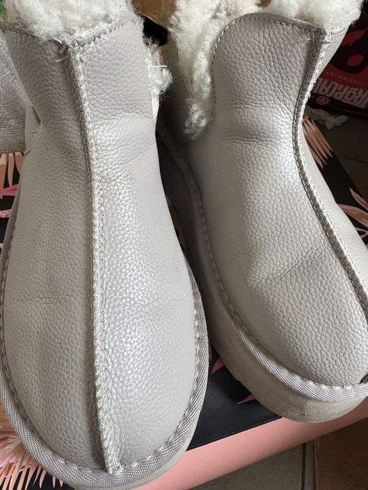 Уги 38 розмір шкіра UGG