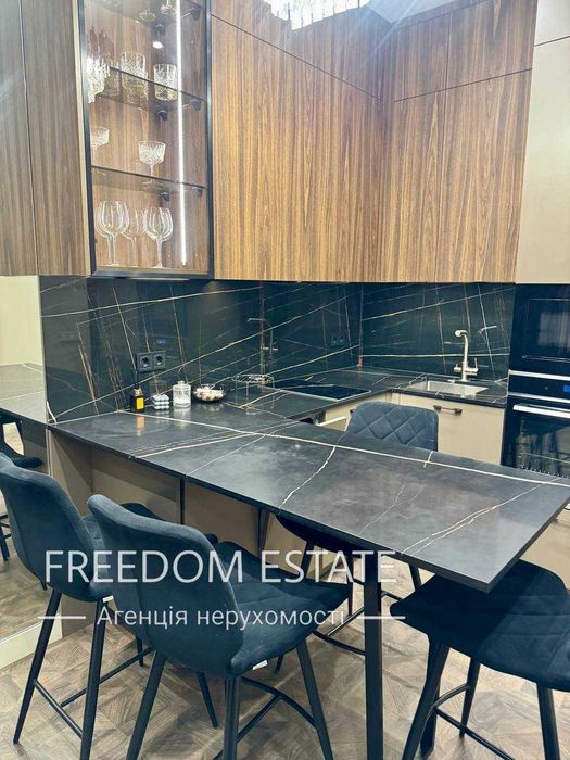 125 тыс.$ Дизайнерская квартира в центре /3-х комнатная /ЖК Инфинити