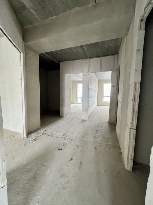 Центр. ЖК Княгинин готова 3 кім площа 85м2