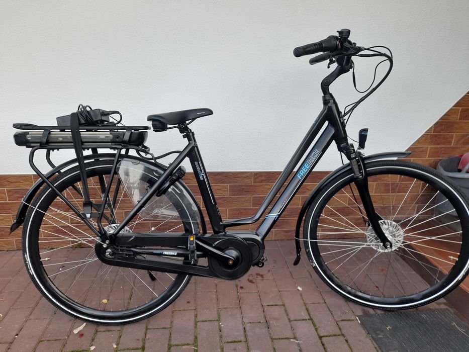 Rower elektryczny marki Freebike