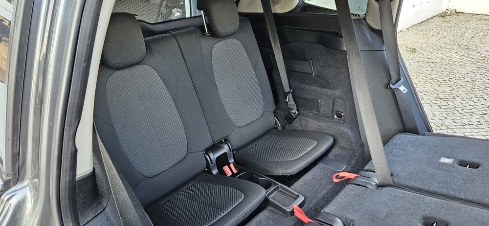 BMW 218 Gran Tourer — fotografia 7