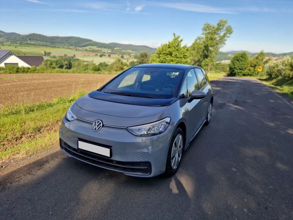 Volkswagen ID.3 Volkswagen ID.3 Pro 62kWh, 145KM, tylko 1961km przebiegu