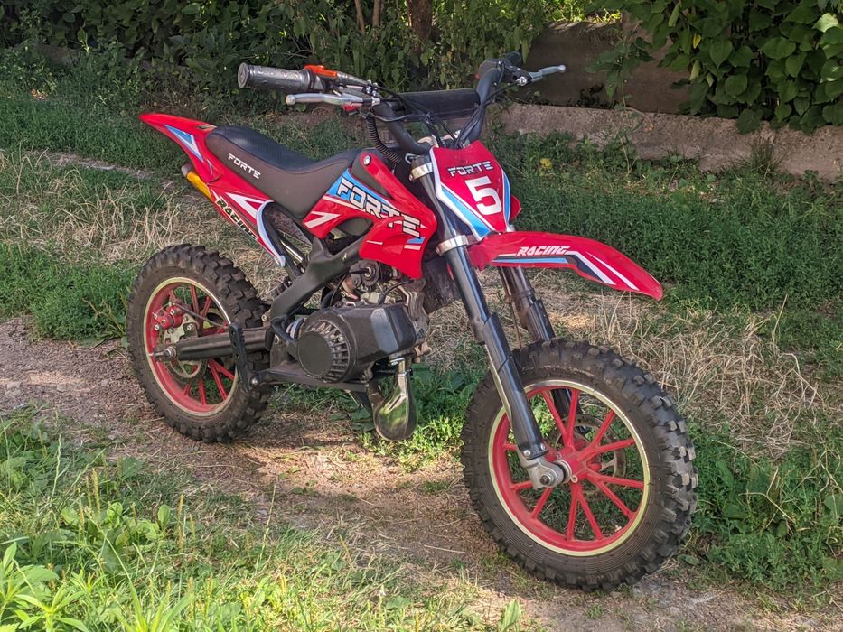 Продам дитячий пітбайк 50кубів на автоматі