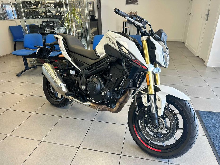 Morbidelli M502N de 2025 Salvado