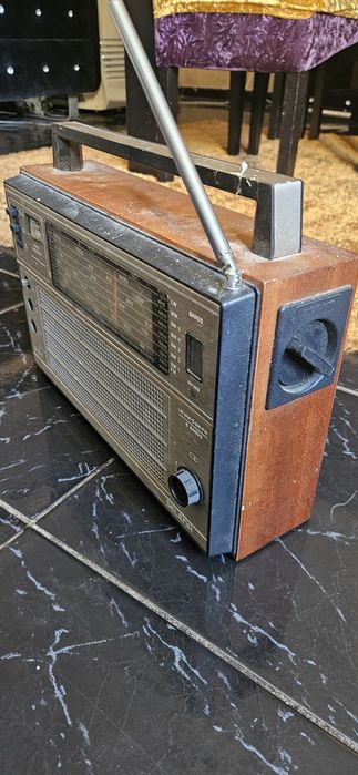 Rádio Selena B217  antigo 50.€