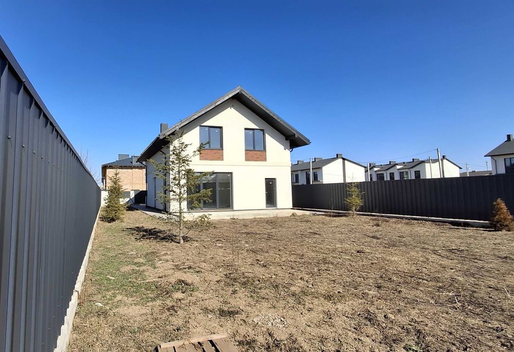 Продається будинок Крихівці, 145 м2, 6,5 сотих, комунікації, місто