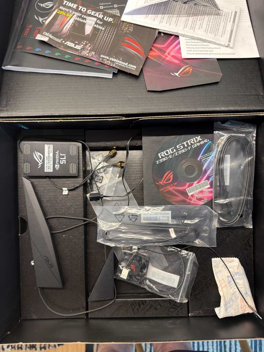 Motherboard ASUS ROG Strix Z390-E Gaming LGA1151