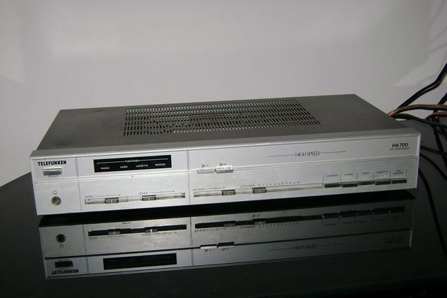 TELEFUNKEN HA 700 Wzmacniacz stereo Hi-Fi klasyk Vintage Wysyłka