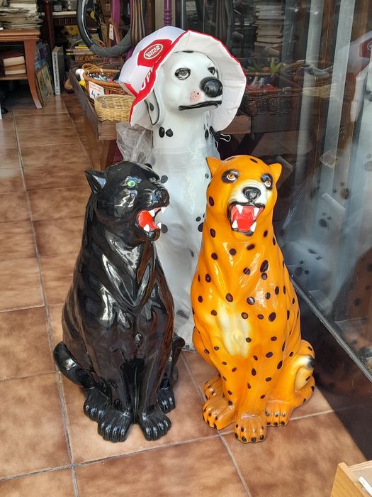 Pantera Negra em loiça - Boavista - Leopardo, Papagaio, cães - Barro