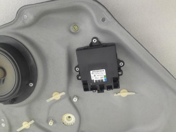 Elevador vidros trás esquerdo MERCEDES-BENZ Classe B (W245)