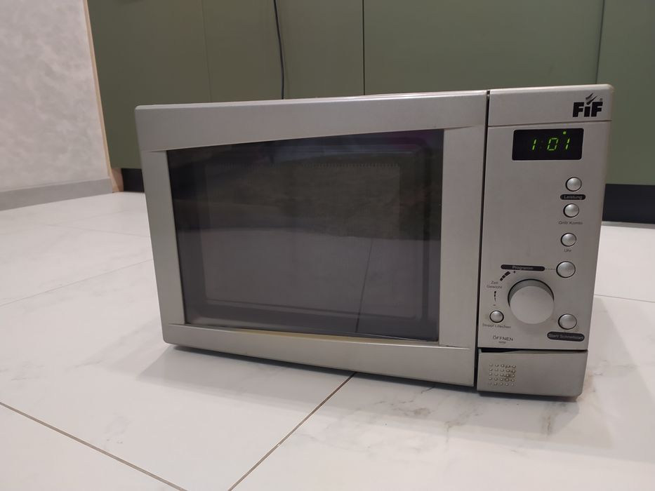 Продається мікрохвильовка з Німеччини!