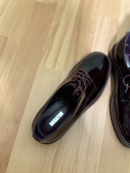 Туфлі нові Miraton/ трендовий колір бургунді