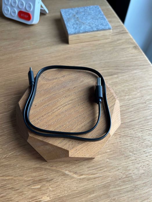 Ładowarka bezprzewodowa Oakywood Geometric