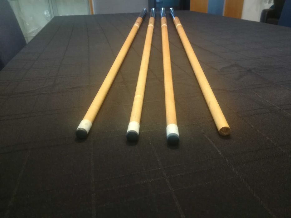 Conjunto de 4 tacos de bilhar 104M Excel Cues