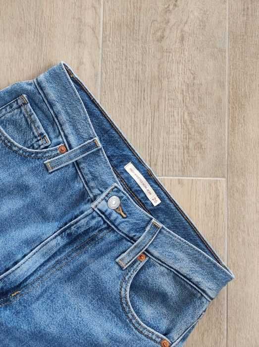 Jeansy Levi's high waisted MOM JEAN