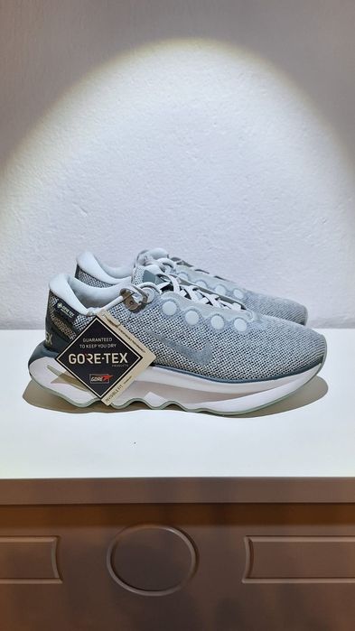 Кросівки Nike MOTIVA GTX, US6.5 EU 37.5 23.5 cm, HM0355 002