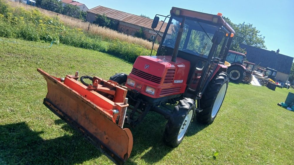Ciągnik Yanmar F535 Kubota Iseki Stier