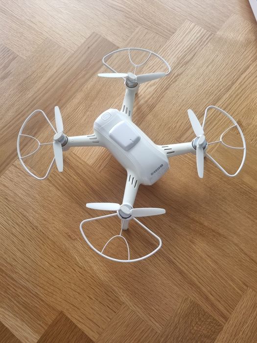 Dron FPV Yuneec breeze 4K pełen zestaw