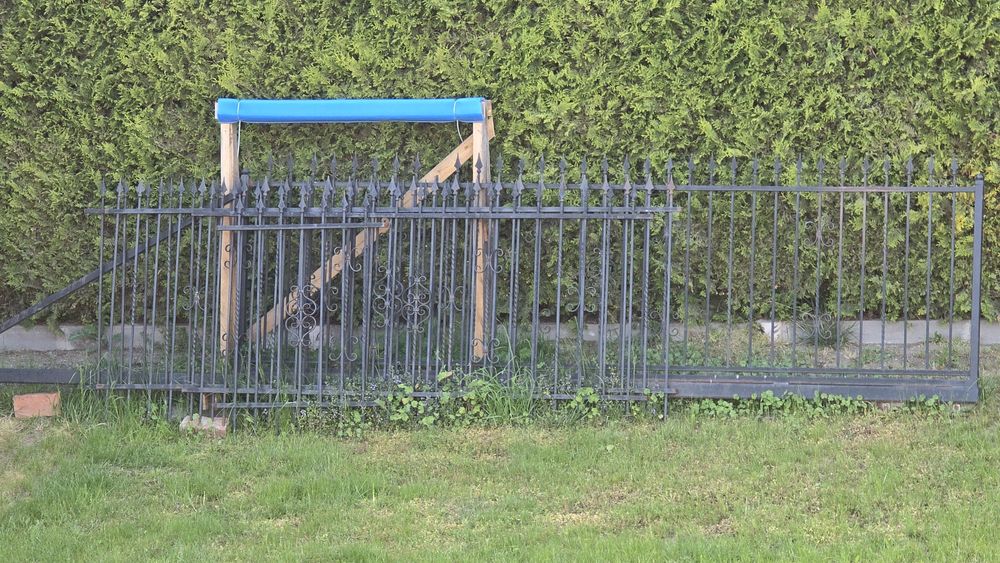 Brama dwuskrzydlowa, przesuwna i furtka