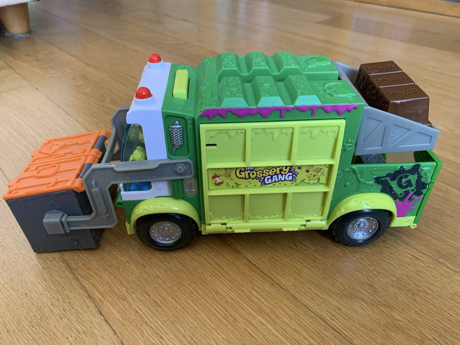 Grossery Gang (camião + 22 bonecos)