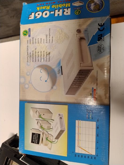 Kieszeń na dysk twardy HDD IDE nieużywana