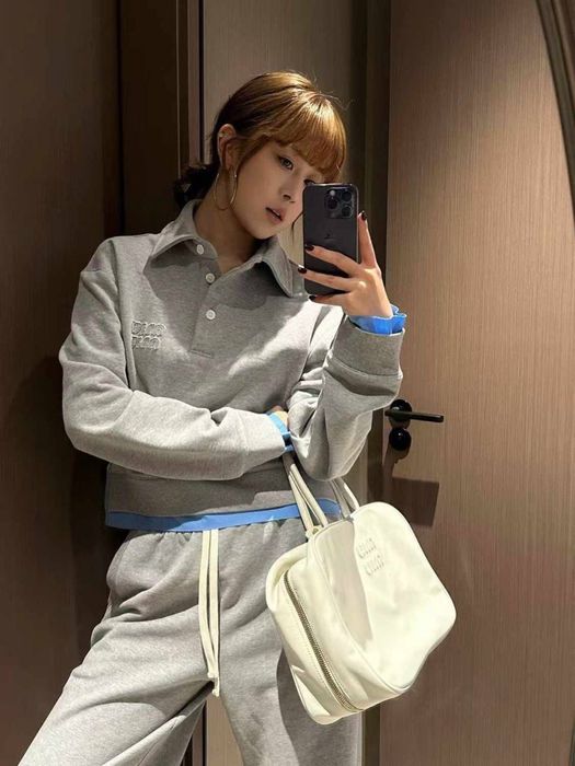 Костюм від MiuMiu, розмір М! Розпродаж до 50% знижк ! Люкс