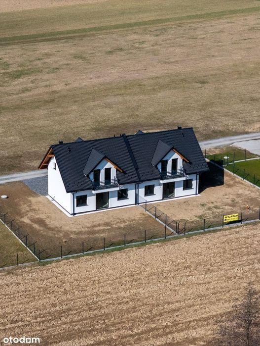 Dom w zabudowie bliźniaczej