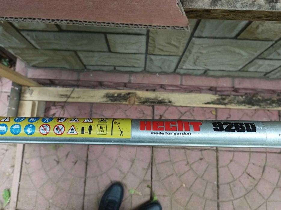 Pilarka spalinowa na wysięgniku - HECHT 9260