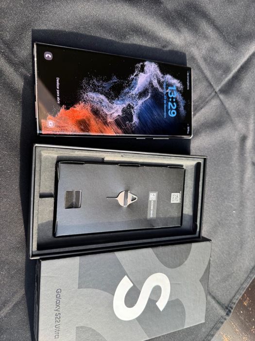 Samsung galaxy s22 ultra phantom white