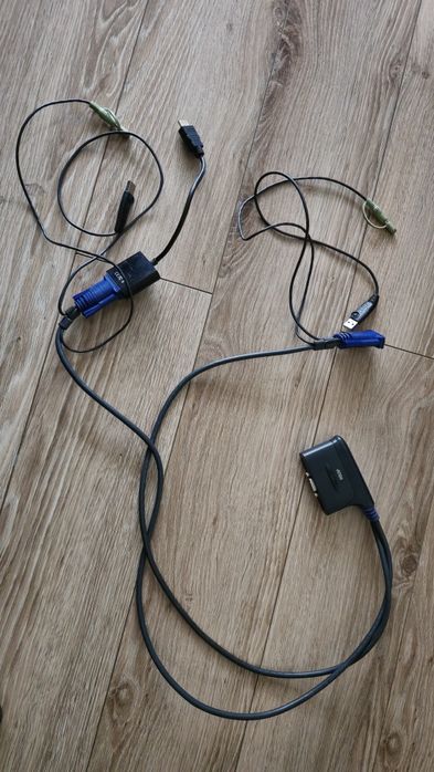 ATEN KVM - Switch CS62US