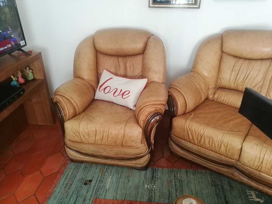 Sofá em pele em excelente estado