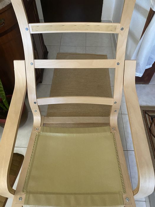 Poltrona Ikea cinza claro