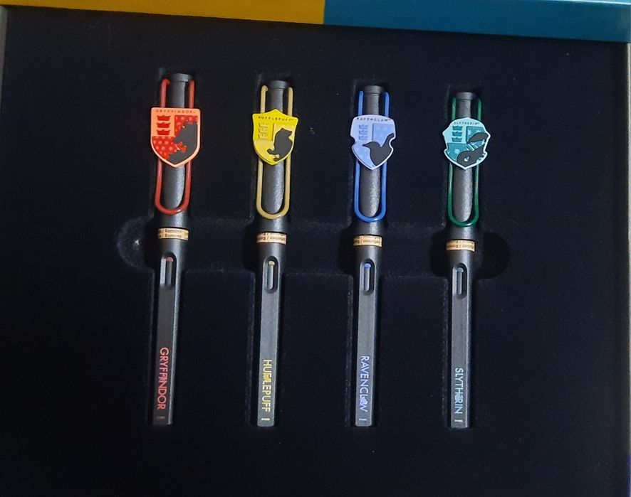 Подарунковий набір  чорнильних ручок Lamy Safari Harry Potter Special