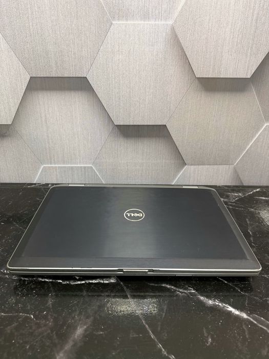 Ноутбук Dell Latitude E6520