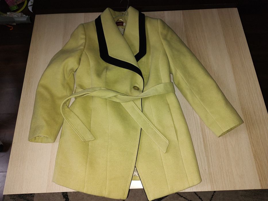 Plaszcz jasnooliwkowy XL