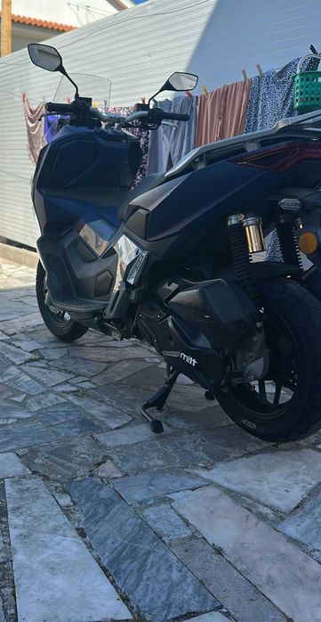 Vendo mota mitt 2023