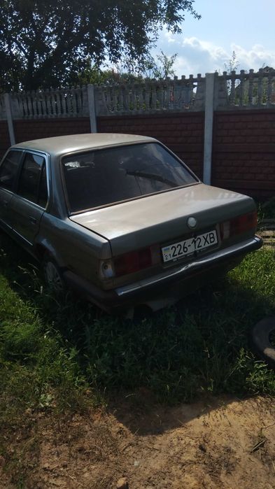 Продам BMW e30 дизель2.4