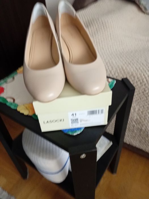 Buty damskie firma Lasocki Okazja!!!