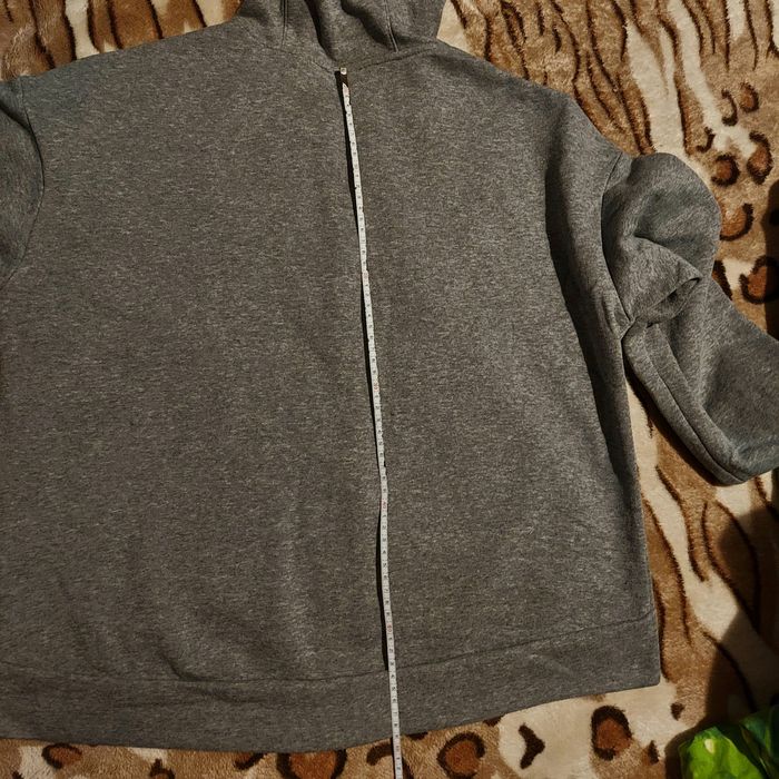 Кофта на молнии "NIKE" 10-12лет