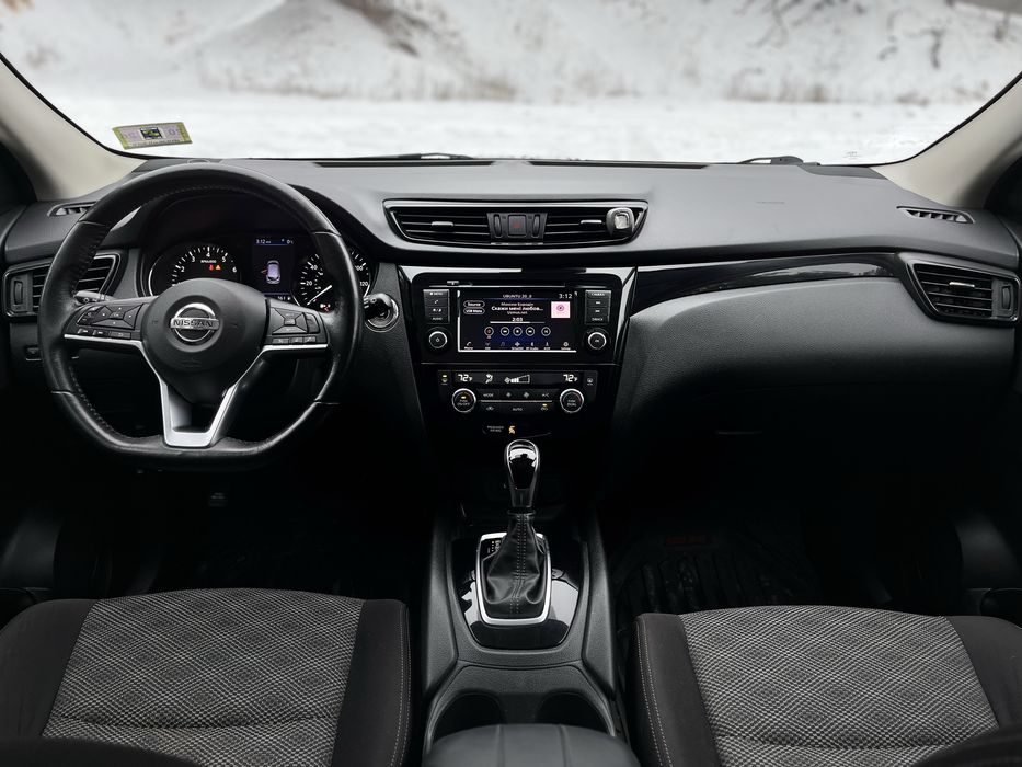 Nissan Rogue Sport SV AWD