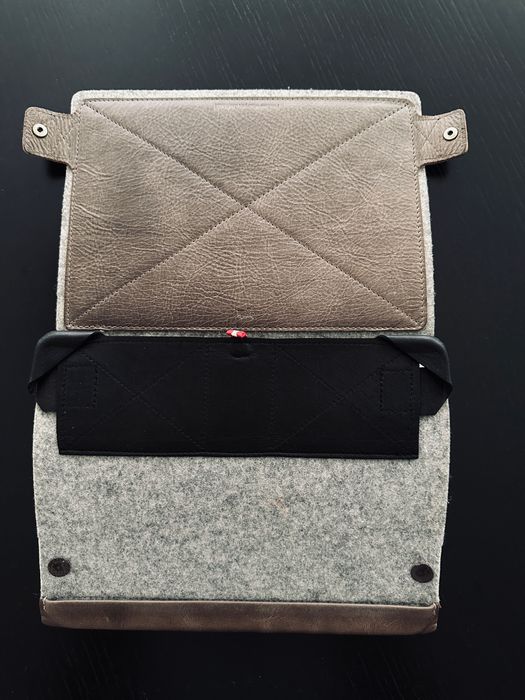 Capa de pele/burel HardGraft para Ipad