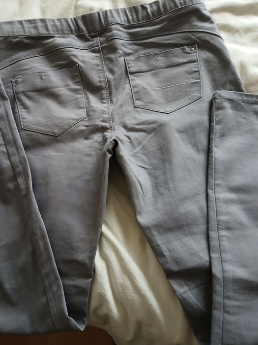 Jeansy damskie  nowe Denim Co.  Rozmiar 42.