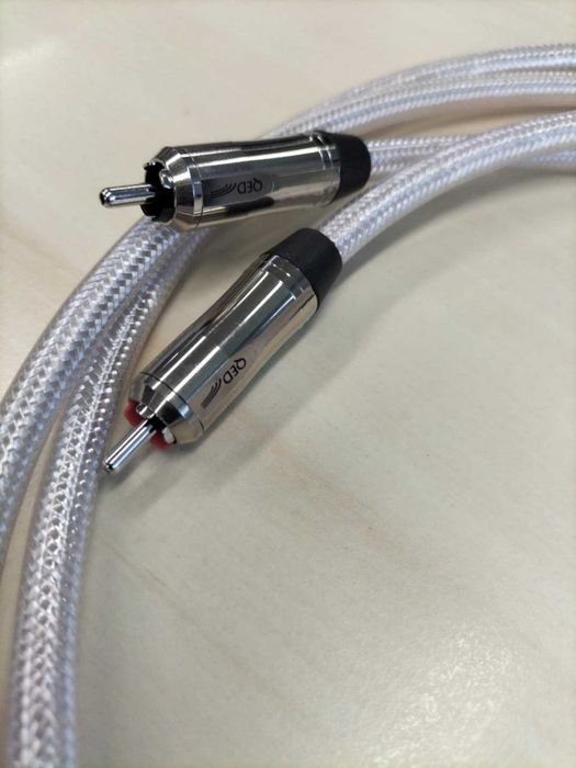 Cabo  QED RCASignature Audio 40 - 1 metro