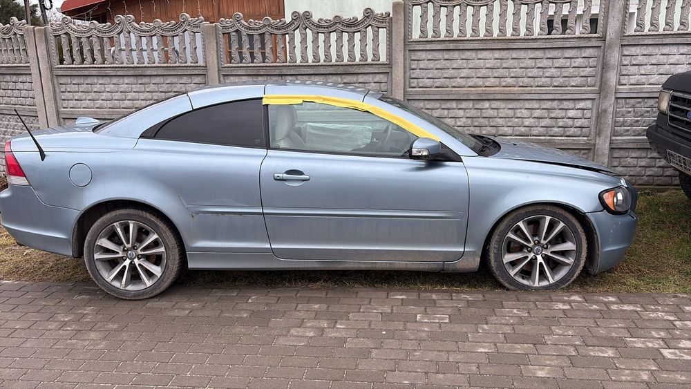 Volvo C70 sprzedam uszkodzone volvo c70 kabriolet