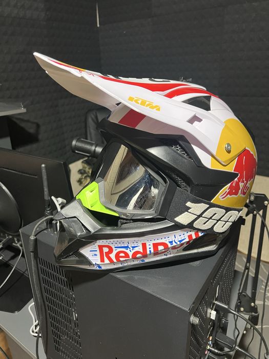 Шолом для мотоцикла кросовий